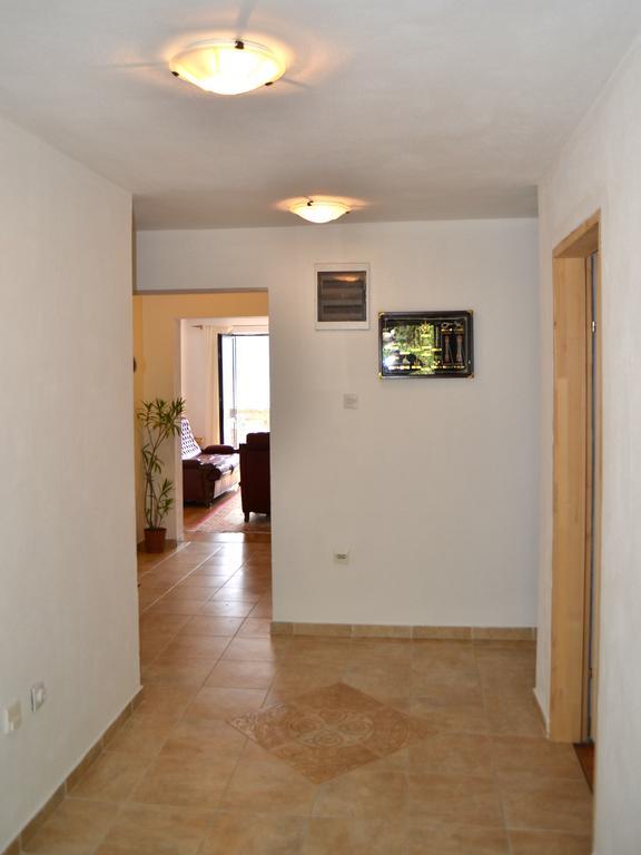 Apartments Dobrisa Kotor Buitenkant foto